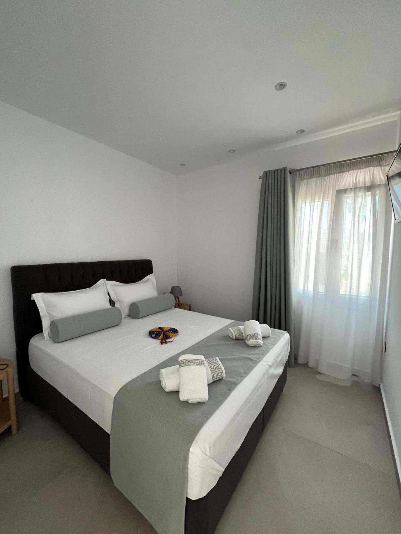 Podotas Group Hotel Kamares  Exterior photo